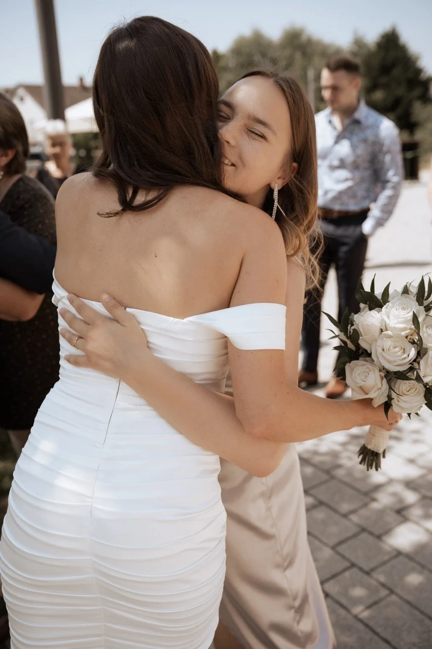 Groß (Viktoria & Sebastian-7308764).jpeg