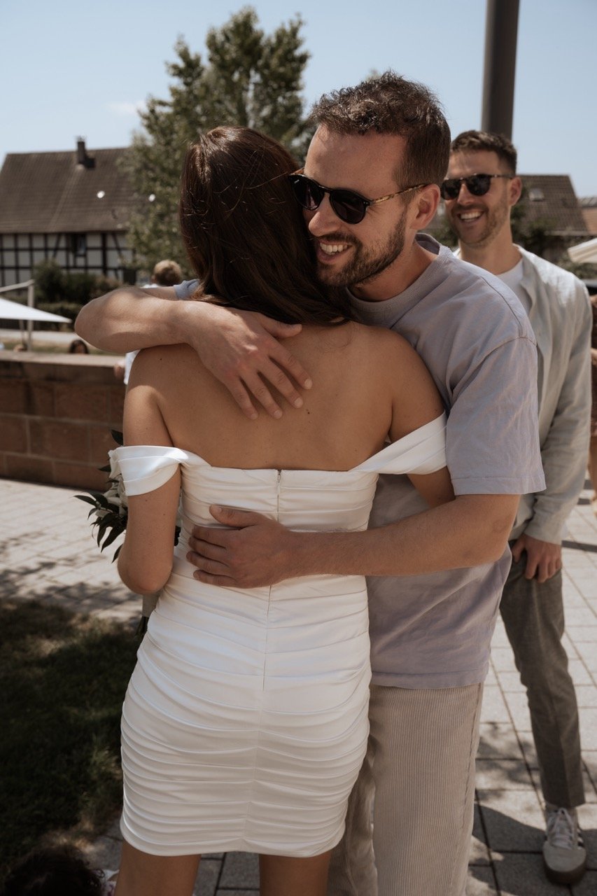 Groß (Viktoria & Sebastian-7308744).jpeg