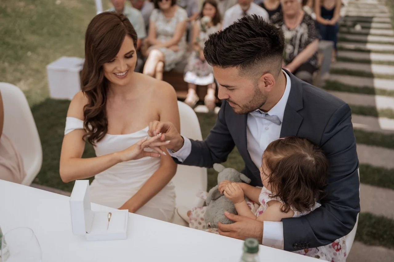 Groß (Viktoria & Sebastian-7308691).jpeg