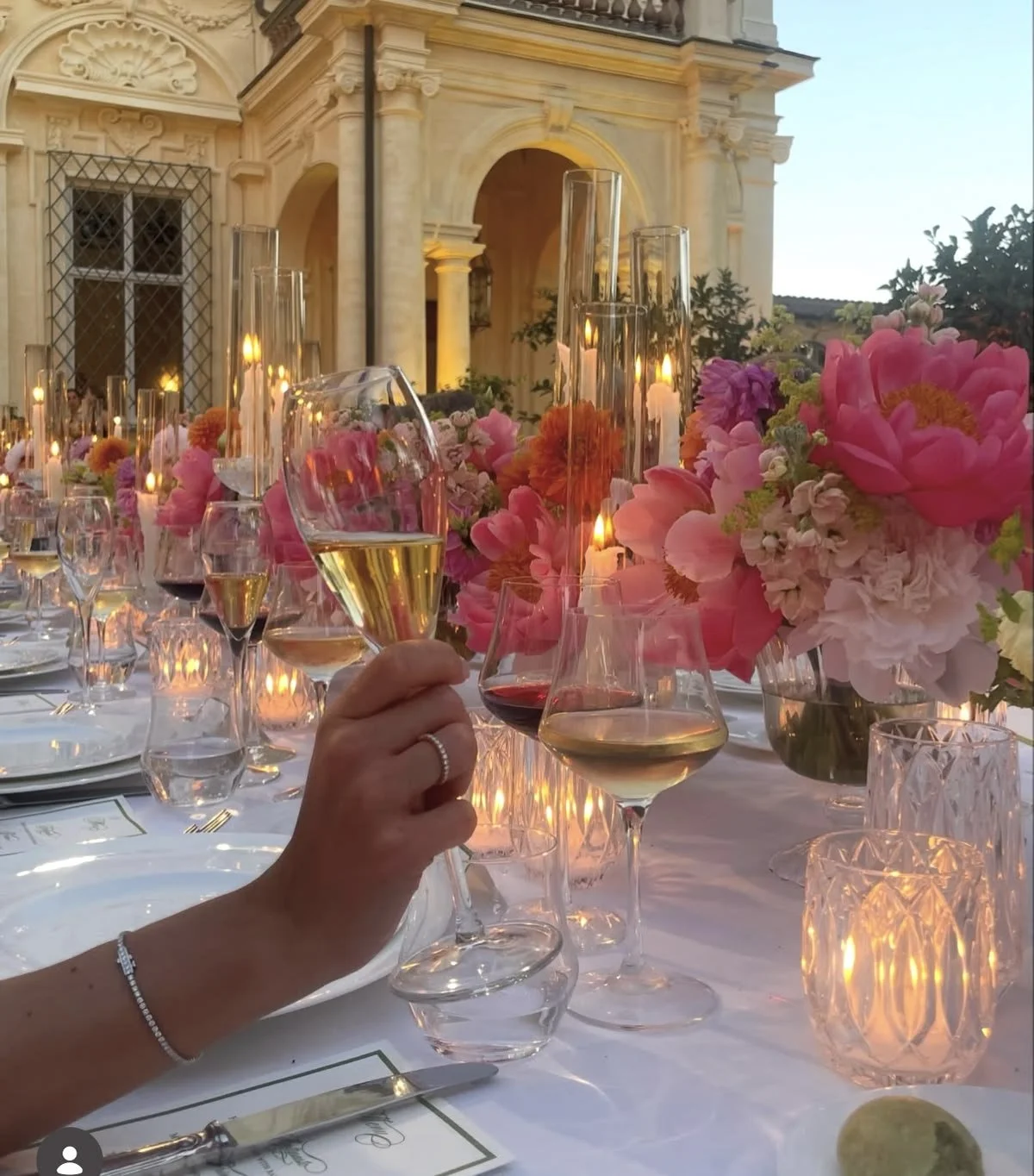 wedding flowers.jpg