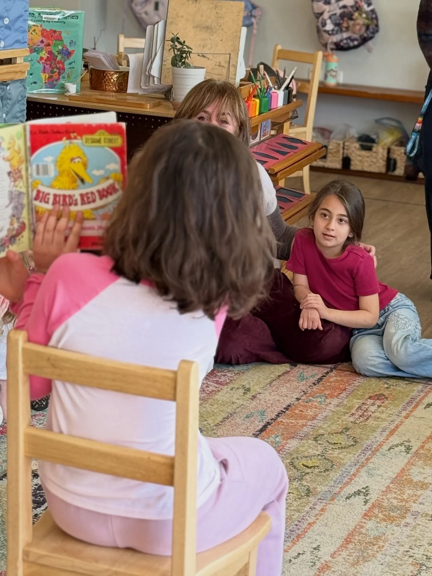📚✨ March is Reading Month and the excitement is everywhere at Daycroft! Our classrooms have been buzzing with anticipation as mystery readers pop in to share their favorite stories with our students. There&rsquo;s nothing quite like the joy of a sur