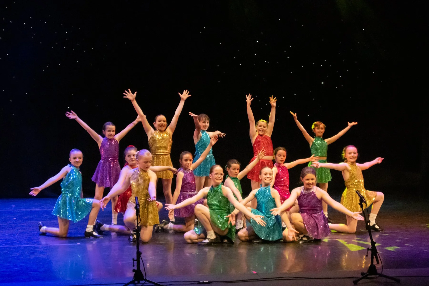 Showtime for Linlithgow dancers! 