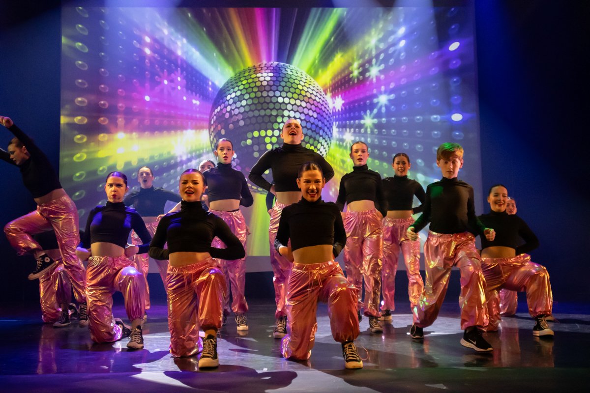 Linlithgow dancers are “Enchanted”