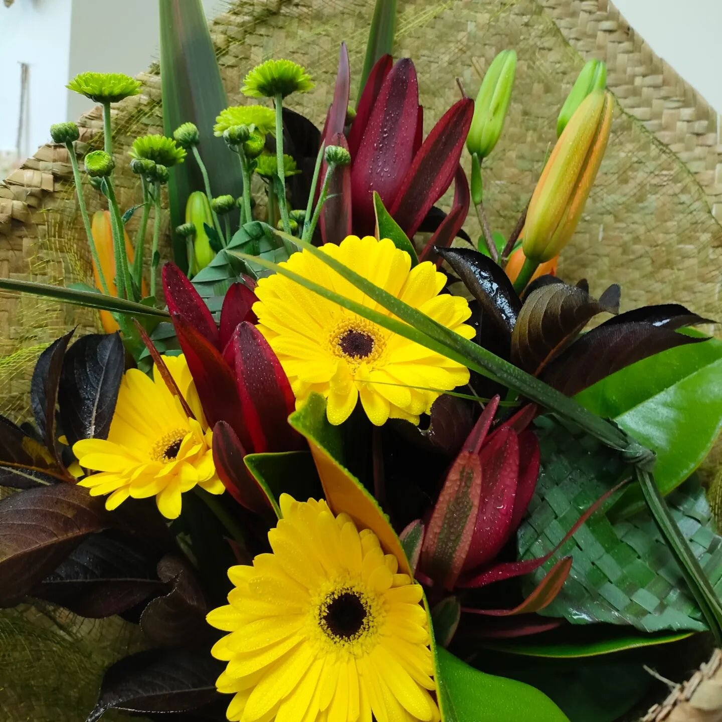 Flower and gift delivery Napier, Hastings and Havelock NorthThe Village Florist Napier