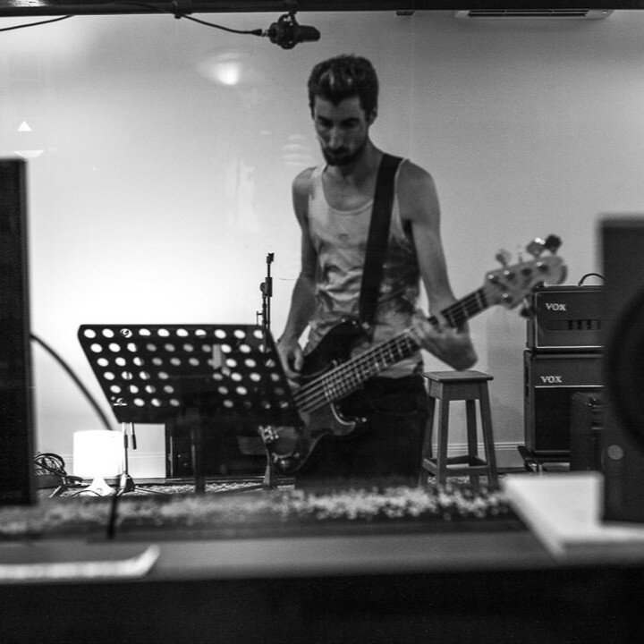 Life ain't about finding yourself, or finding anything, it's about creating yourself and creating things. Bob Dylan.

---Taken @ about 2am @glenrockstudio.
We had about 40 demos we needed to narrow down to 4 or 5 tracks...