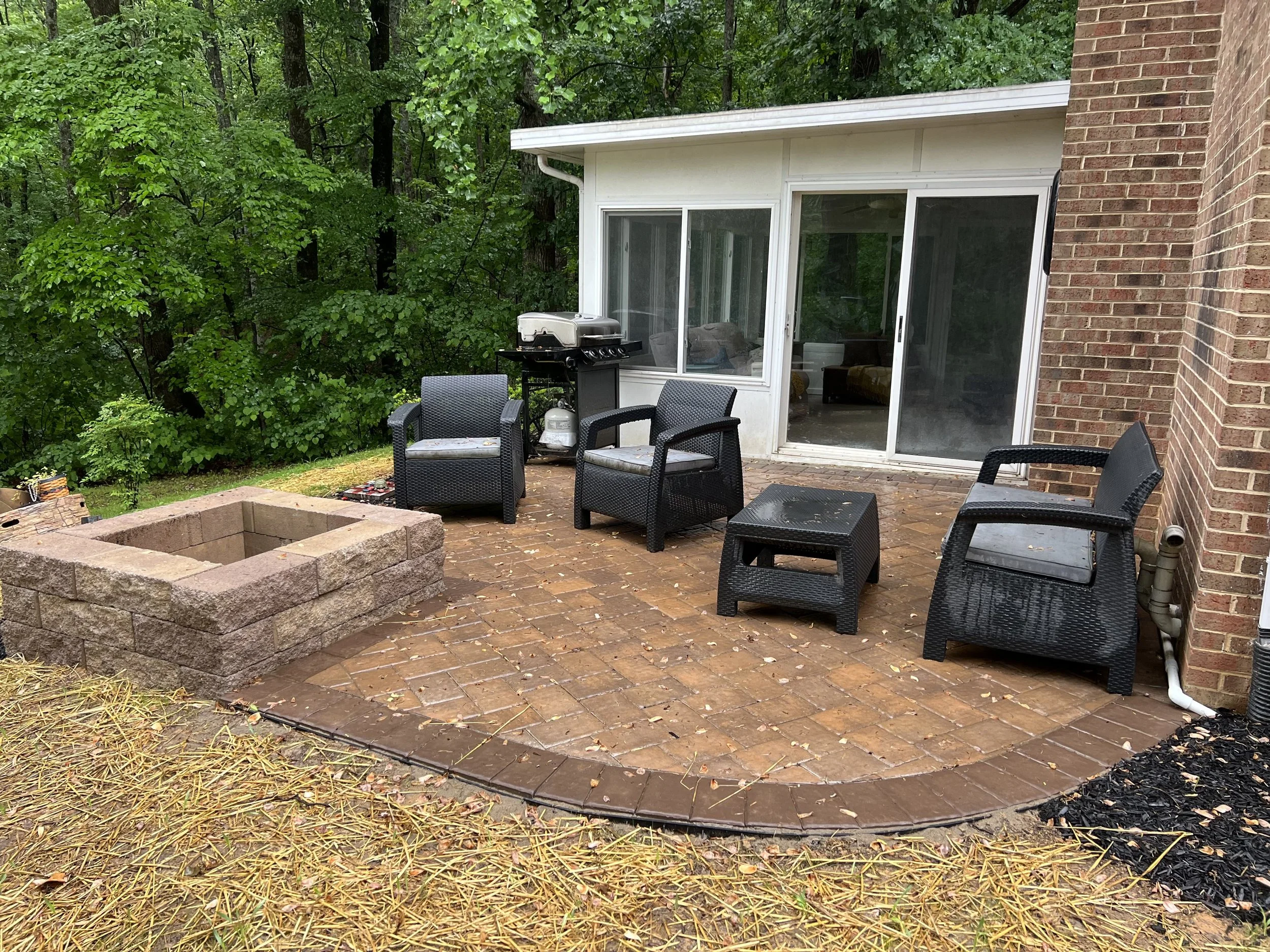 Patio with furniture