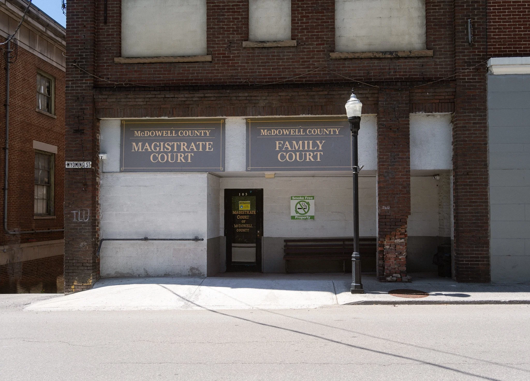 Family Court Building, shaky foundation 