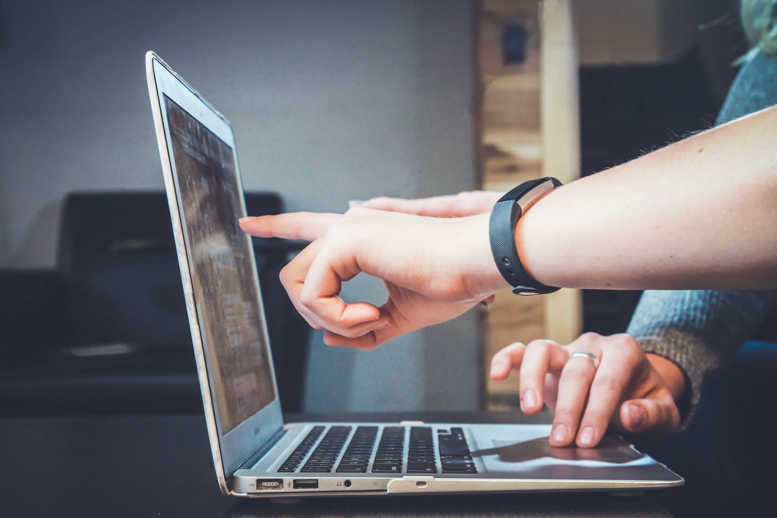 LinkedIn for Freelancers: How to Attract Amazing Clients