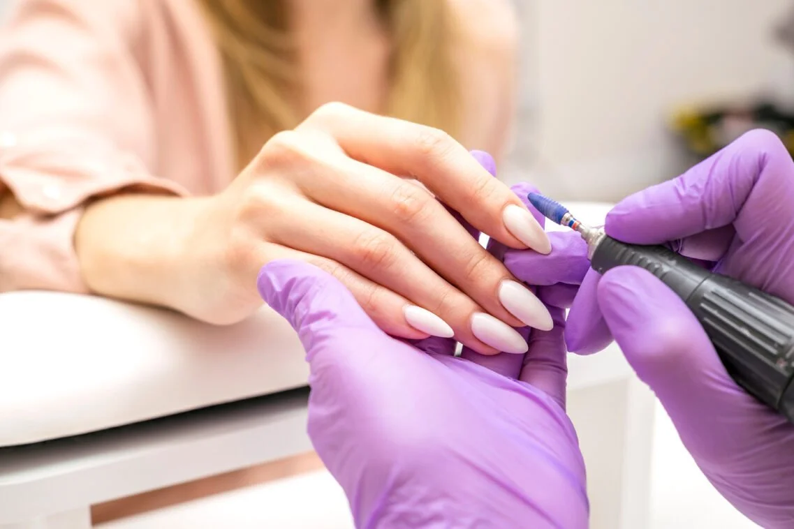 NAIL SERVICE CONSULTATION GUIDE