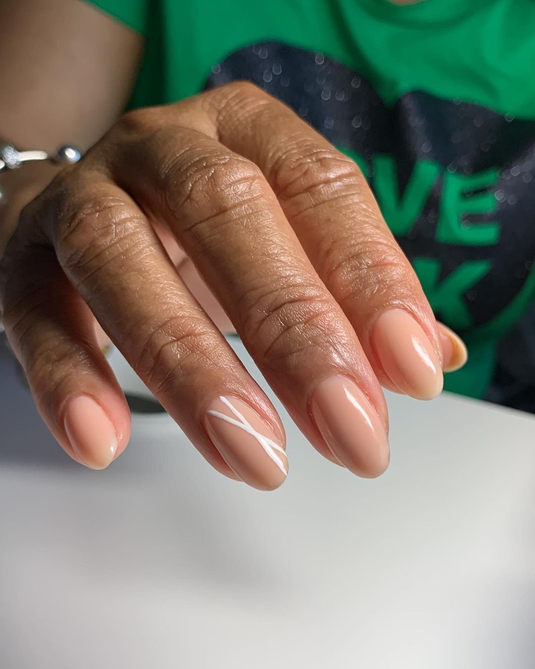 Hard gel overlay on my client's natural nails! Last picture is 2 weeks of  growth and wear. No lifting or chipping : r/Nails