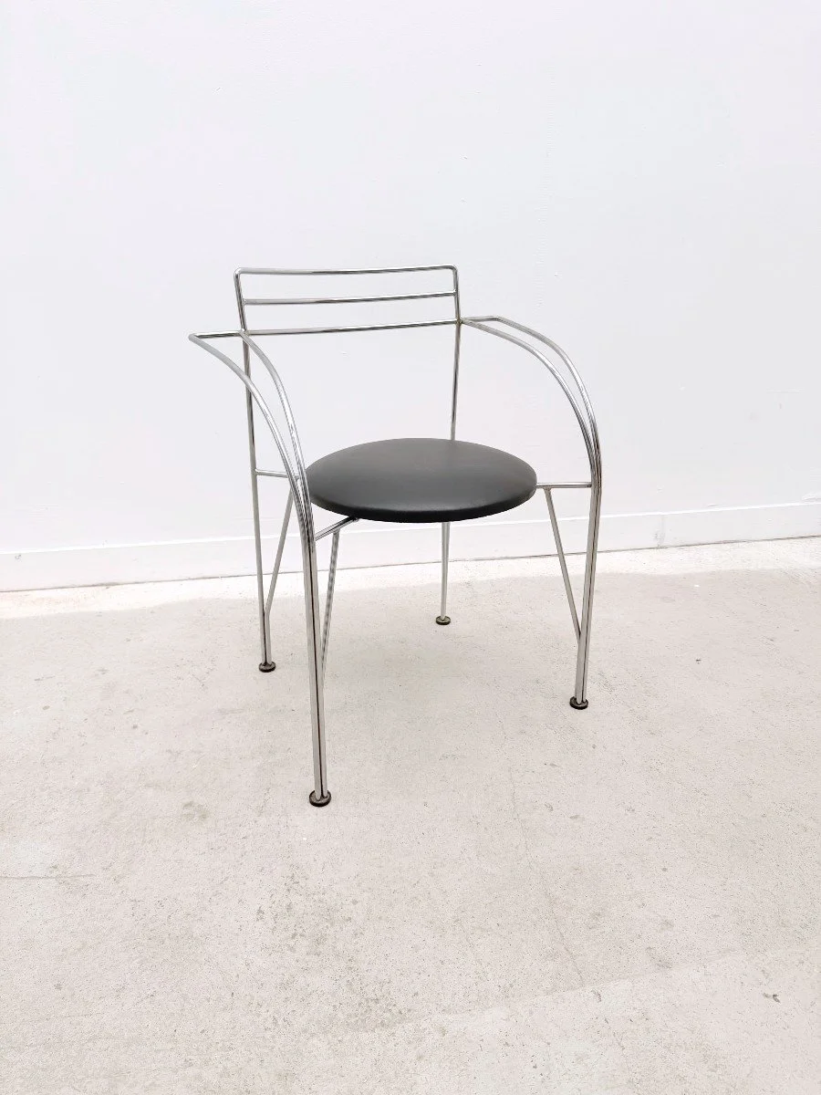 Chaise "Lune d'argent" de Pascal MOURGUE pour FERMOB en chrome et skai, France 1980