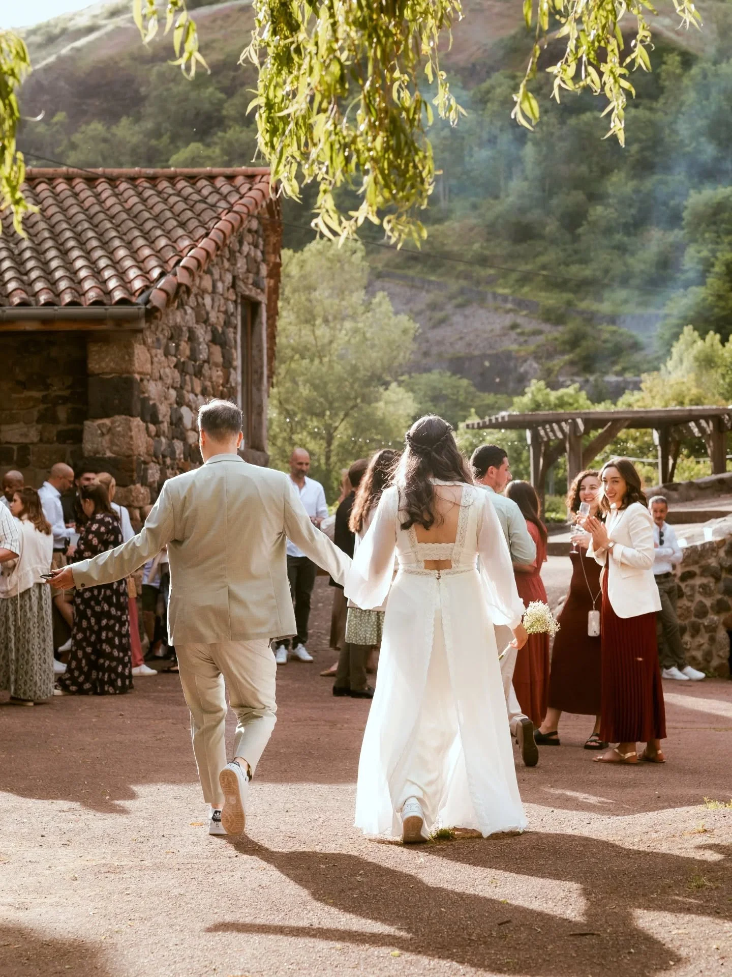 Vous avez un nouvel avis Google maps.. 📩

Encore merci, Maurine et Antoine pour ce moment de joie et d'authenticit&eacute; (jusqu'au bout des baskets 😁)

#photomariage #photographemariagelyon #mariagelyon #avisphotographe #photographelyon #reportag