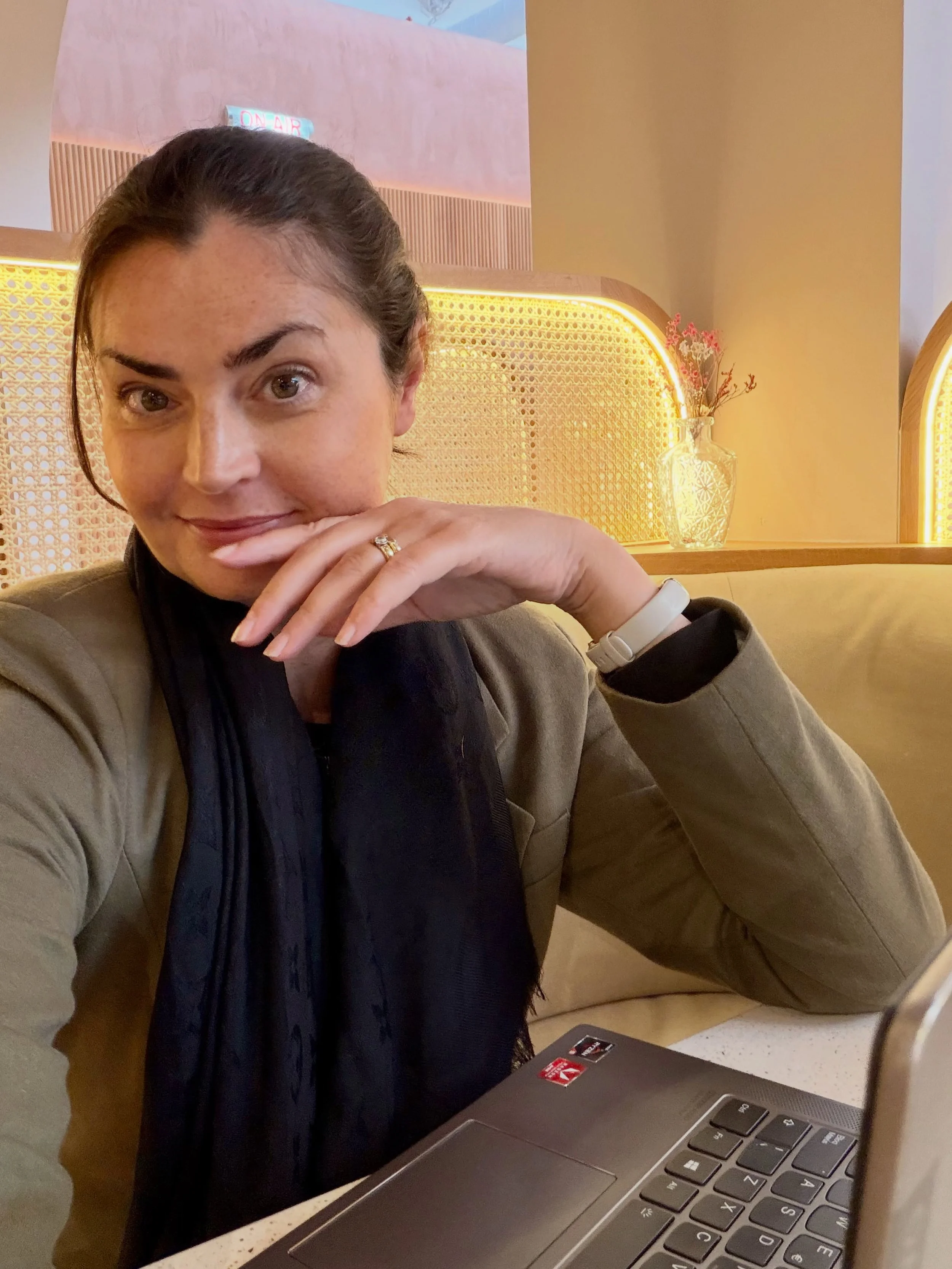✨ Before you close your laptop on April&hellip; take a moment.

Not to review your to-do list.
Not to think about everything still unfinished.

But to recognise how far you&rsquo;ve actually come.

Because if you&rsquo;re like many of the leaders and