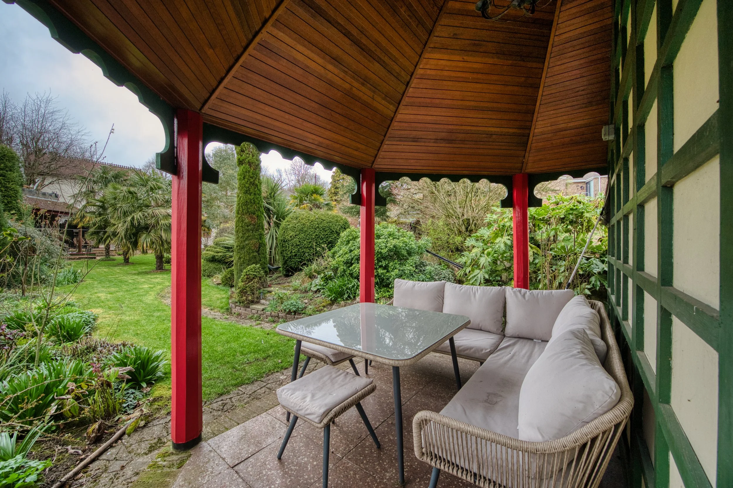 Pagoda seating.jpg