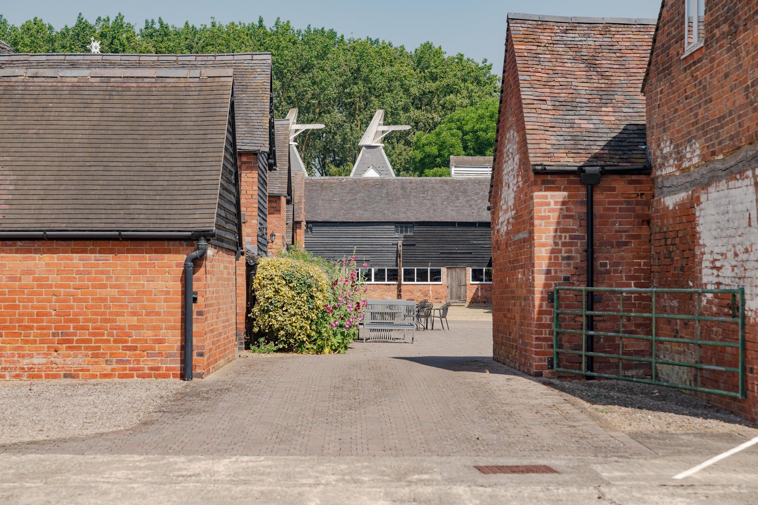 Springhill Fram - by CharlieGeaterPhotography 3709.jpg
