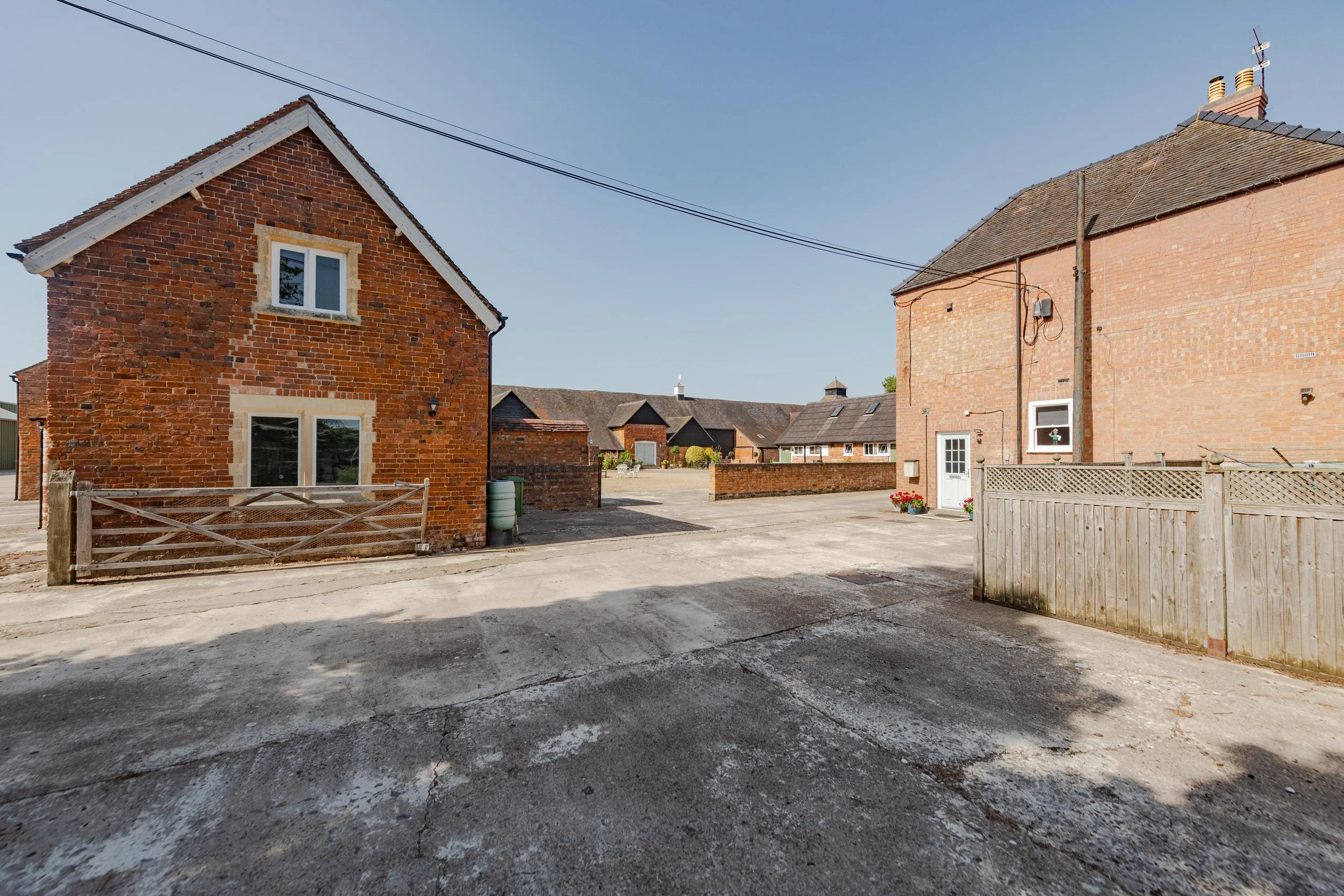 Springhill Fram - by CharlieGeaterPhotography 4213.jpg
