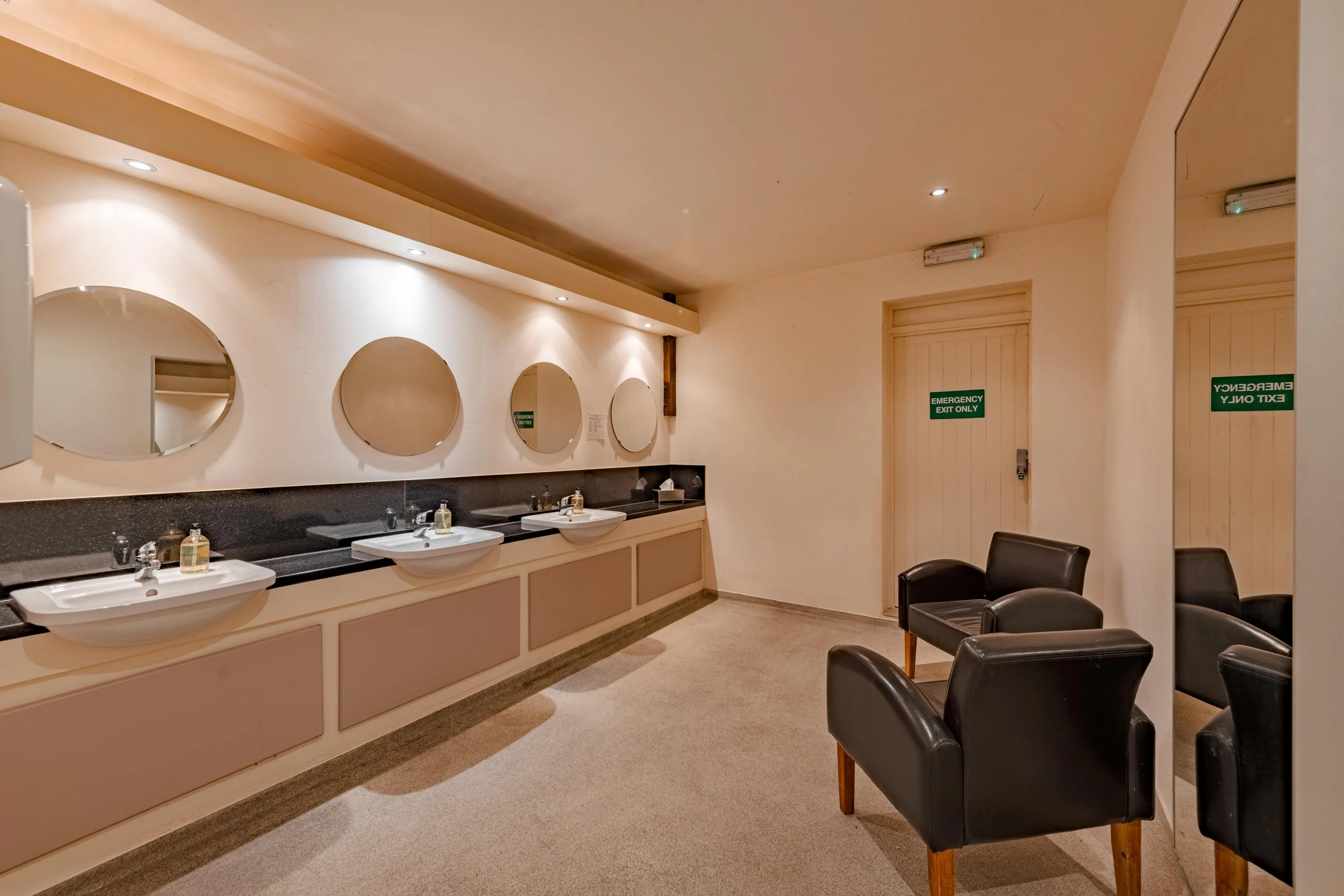 Springhill Fram - by CharlieGeaterPhotography 3481.jpg