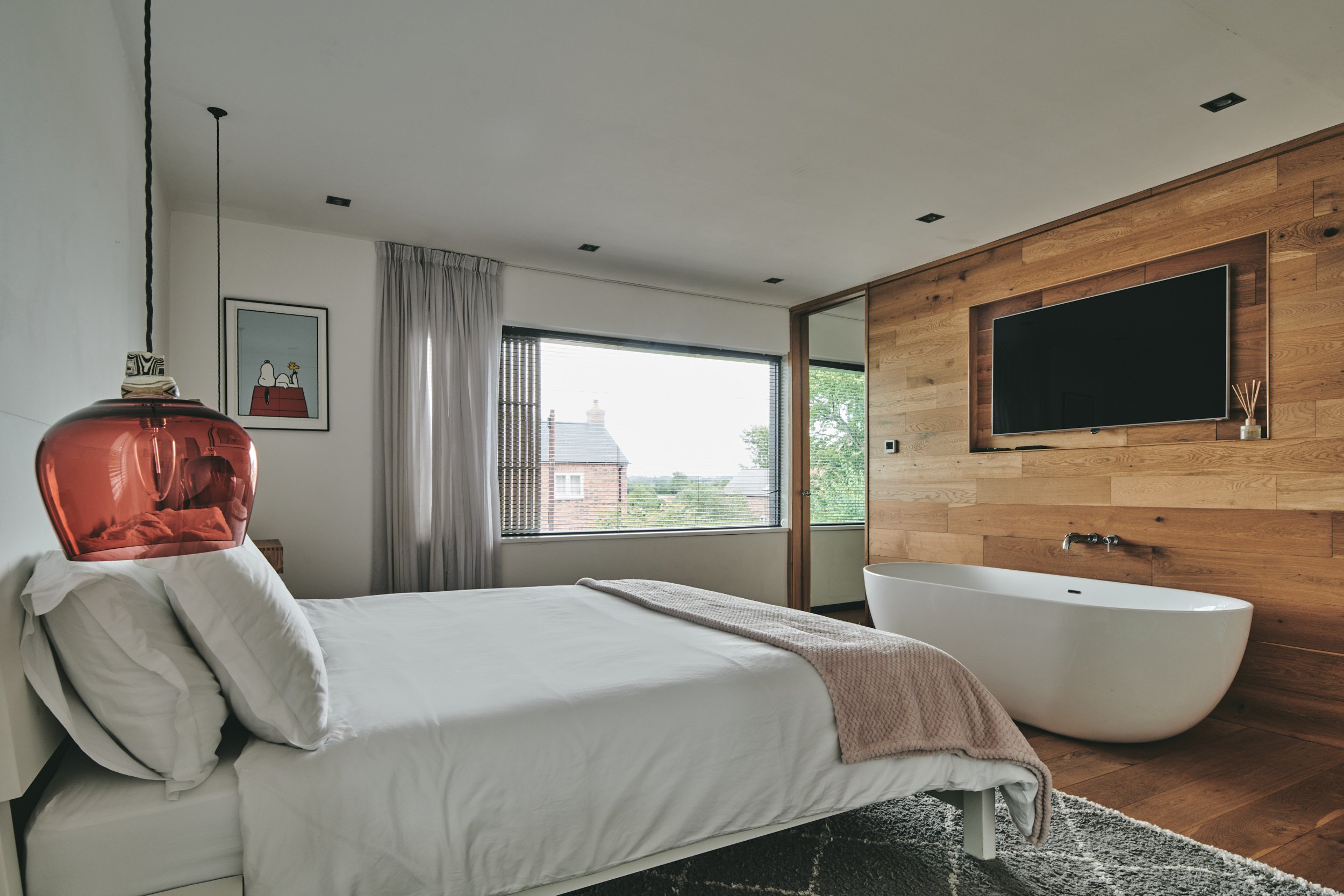 Main bedroom to window.jpg