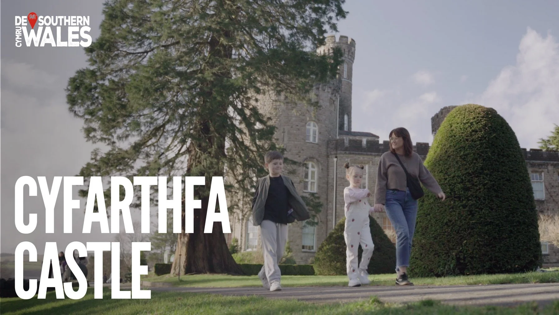 Cyfarthfa Castle.jpg