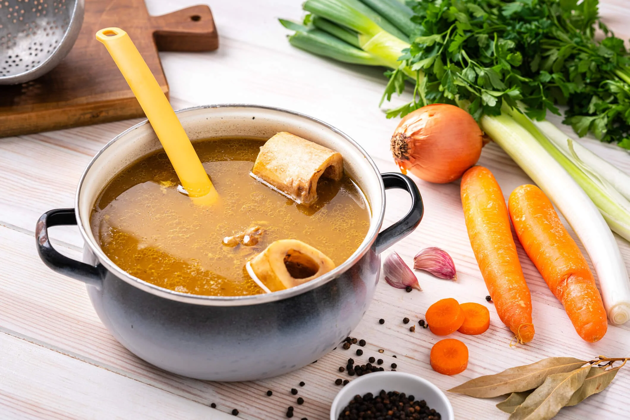How to Make Bone Broth: Simple Steps for a Nutritious Drink