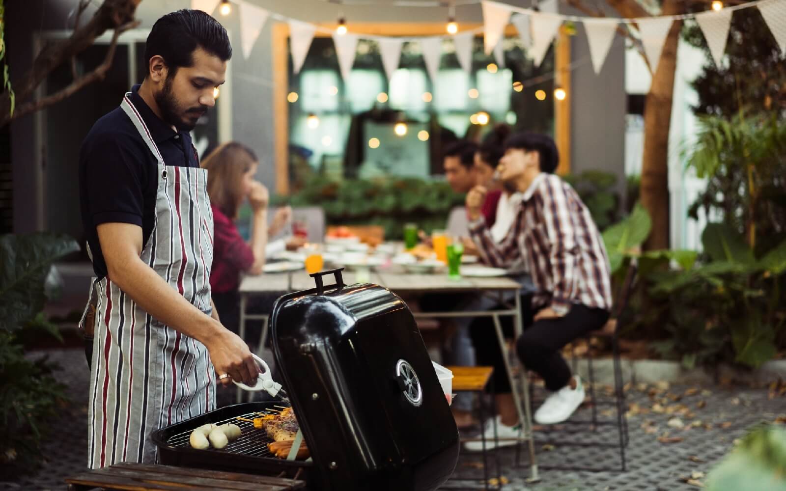 Planning the Best Labor Day Cookout | Throw a Memorable Cookout this ...