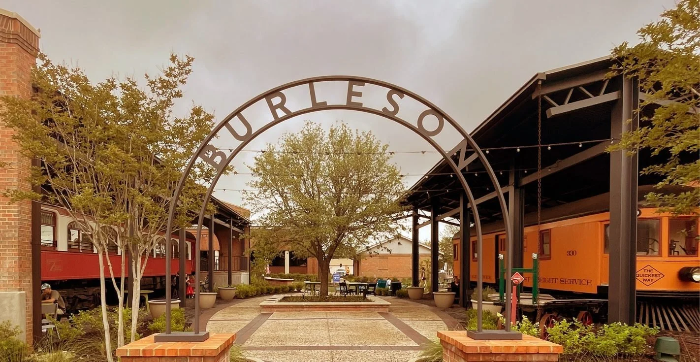 6 Awesome Open-Air Texan Markets for Holiday Gifts