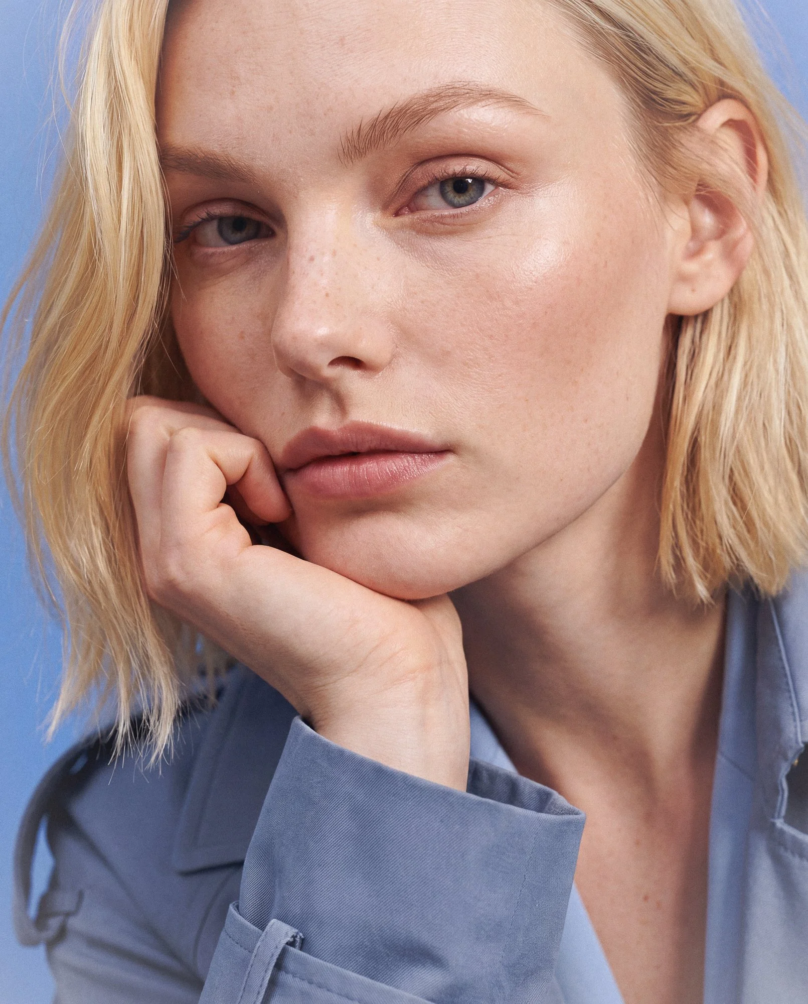 Dalia, Model