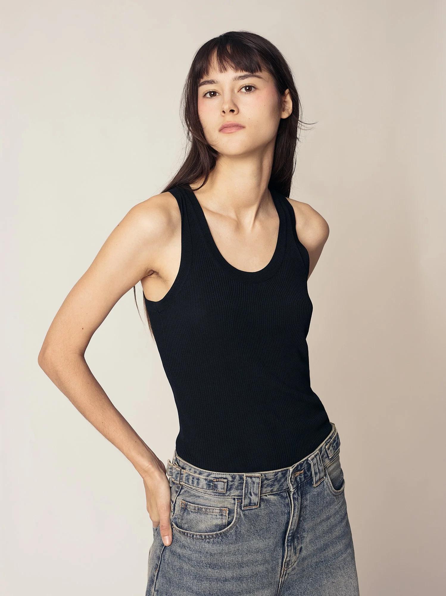 2310-raw-agency-day0151881.jpg