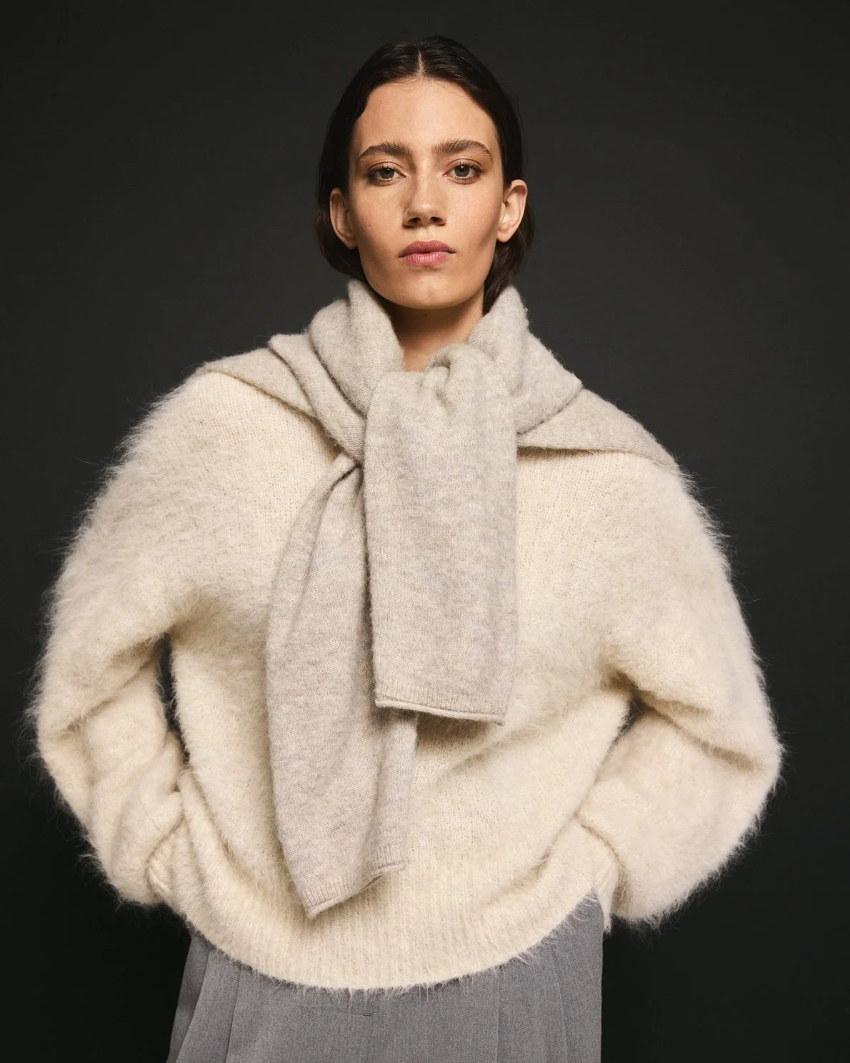 MSCHThira Salmia Pullover