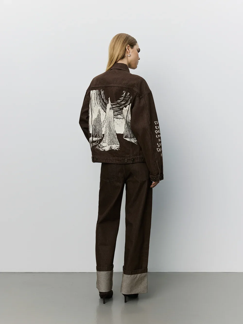 MISHASW_FOLDEDE_JEANS-Jeans-S263111-7025_Dark_brown-3.jpg.webp