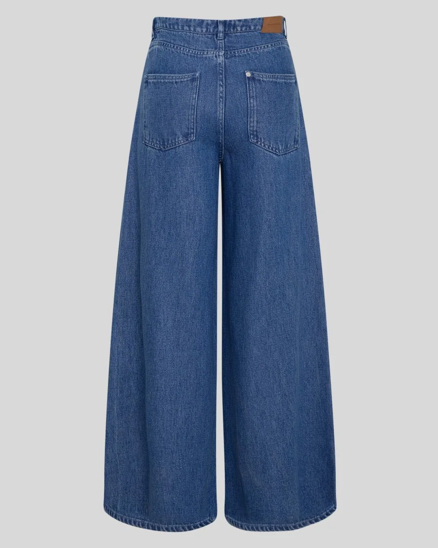msch-copenhagen-mschago-rue-wide-pants-long_900x1126c-5.jpg