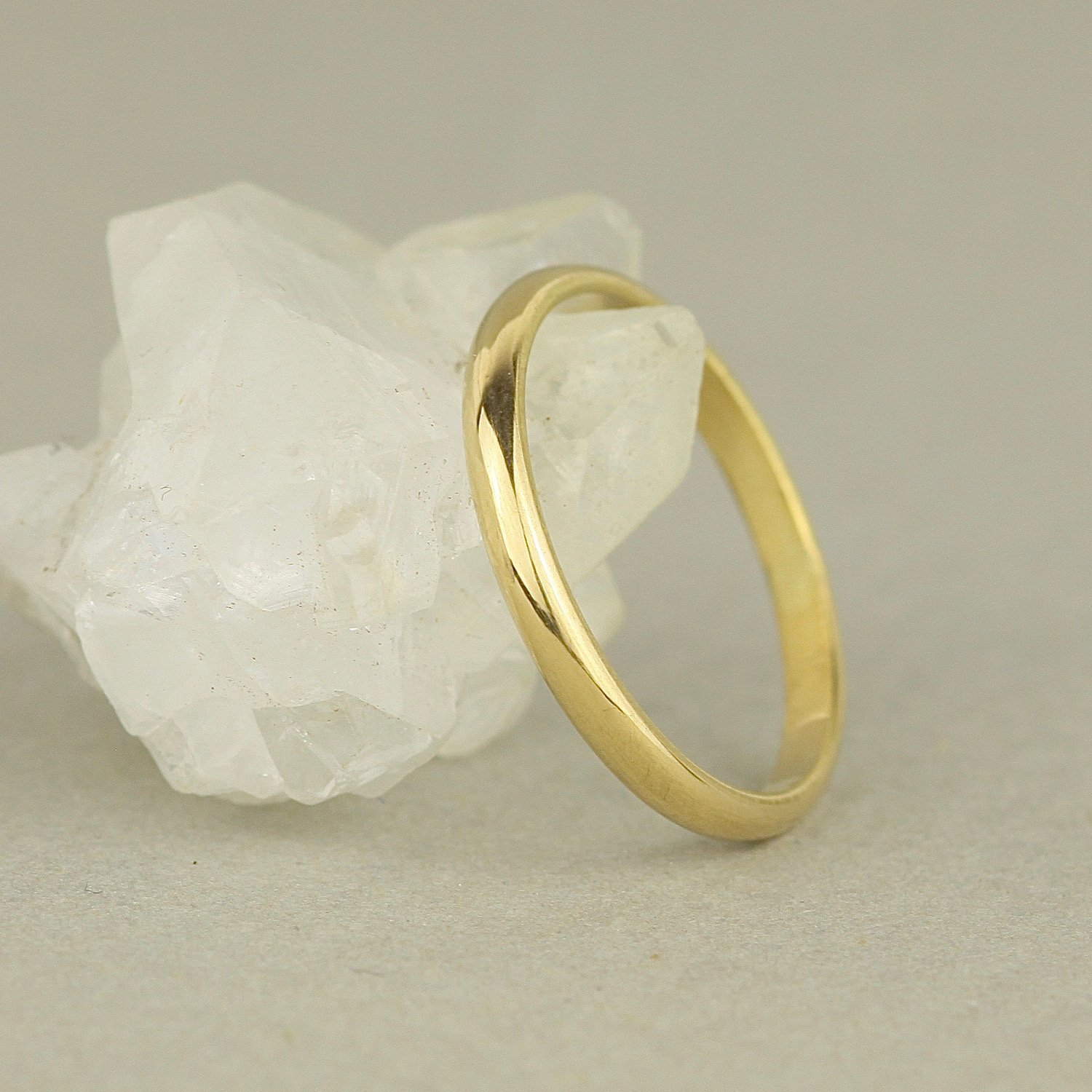 18ct+Gold+D+Profile+2mm+Simple+Wedding+Band.jpg