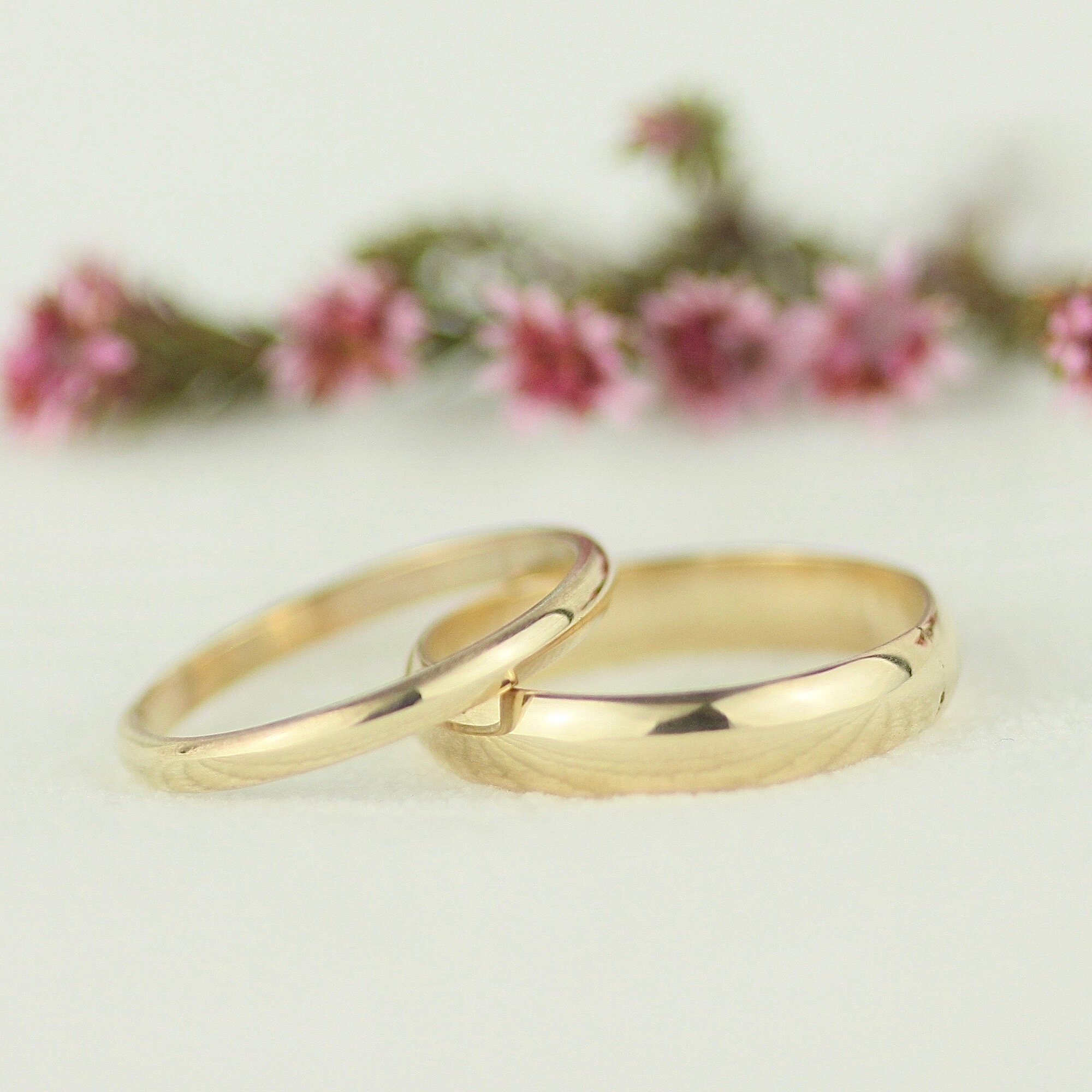 9ct+D+Shape+Wedding+Ring+Set+2.jpg