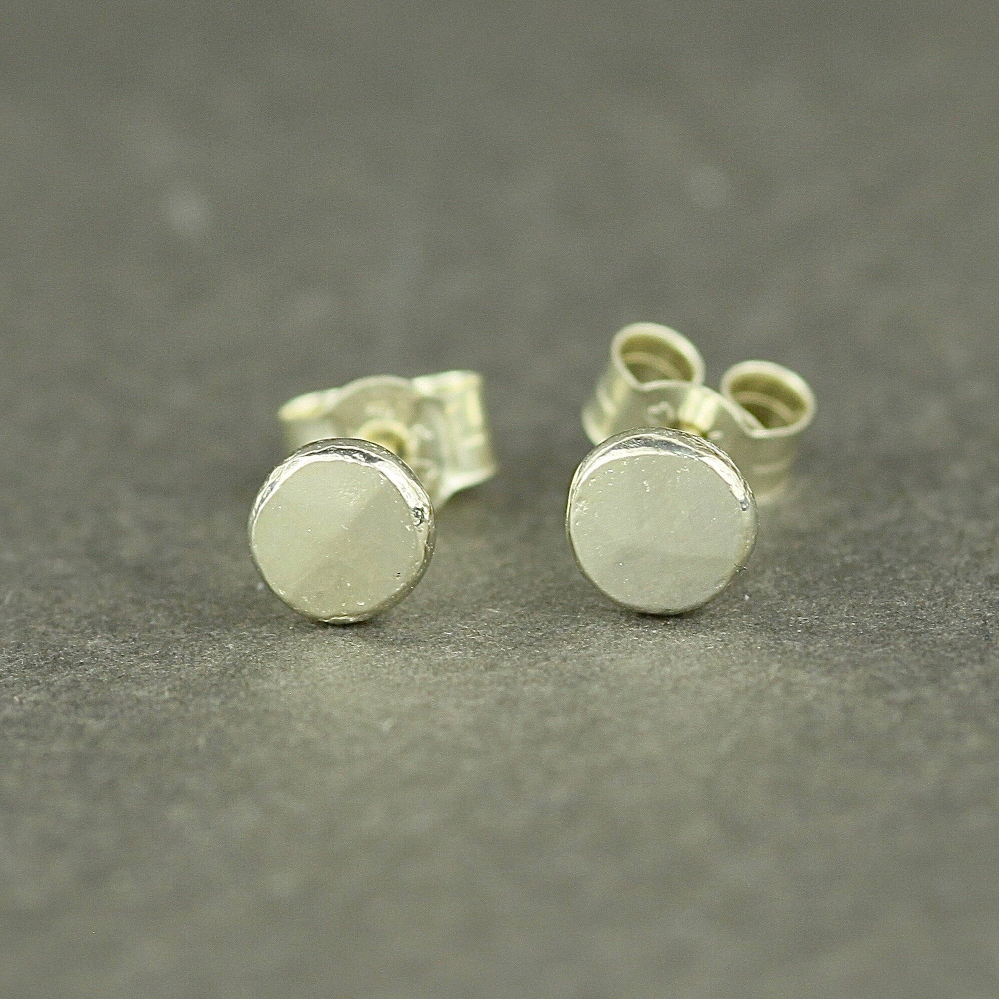 9ct+white+gold+petite+hammered+studs.jpg