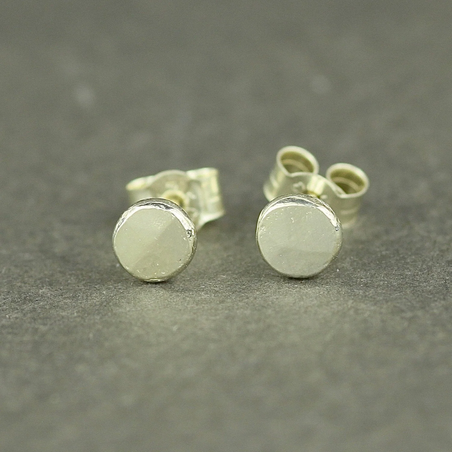 9ct+white+gold+petite+hammered+studs.jpg