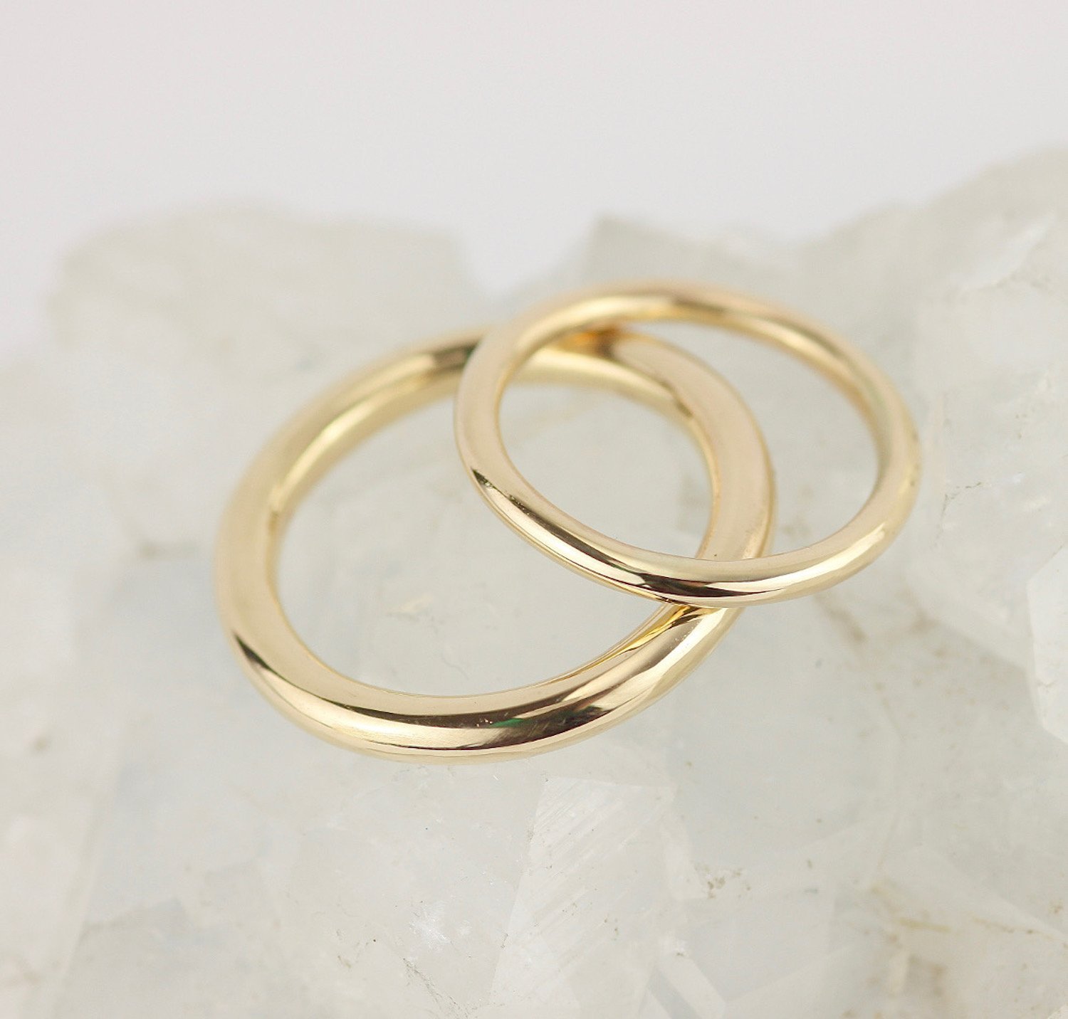 9ct+Gold+3mm+%26+2mm+Simple+Wedding+Bands+3.jpg