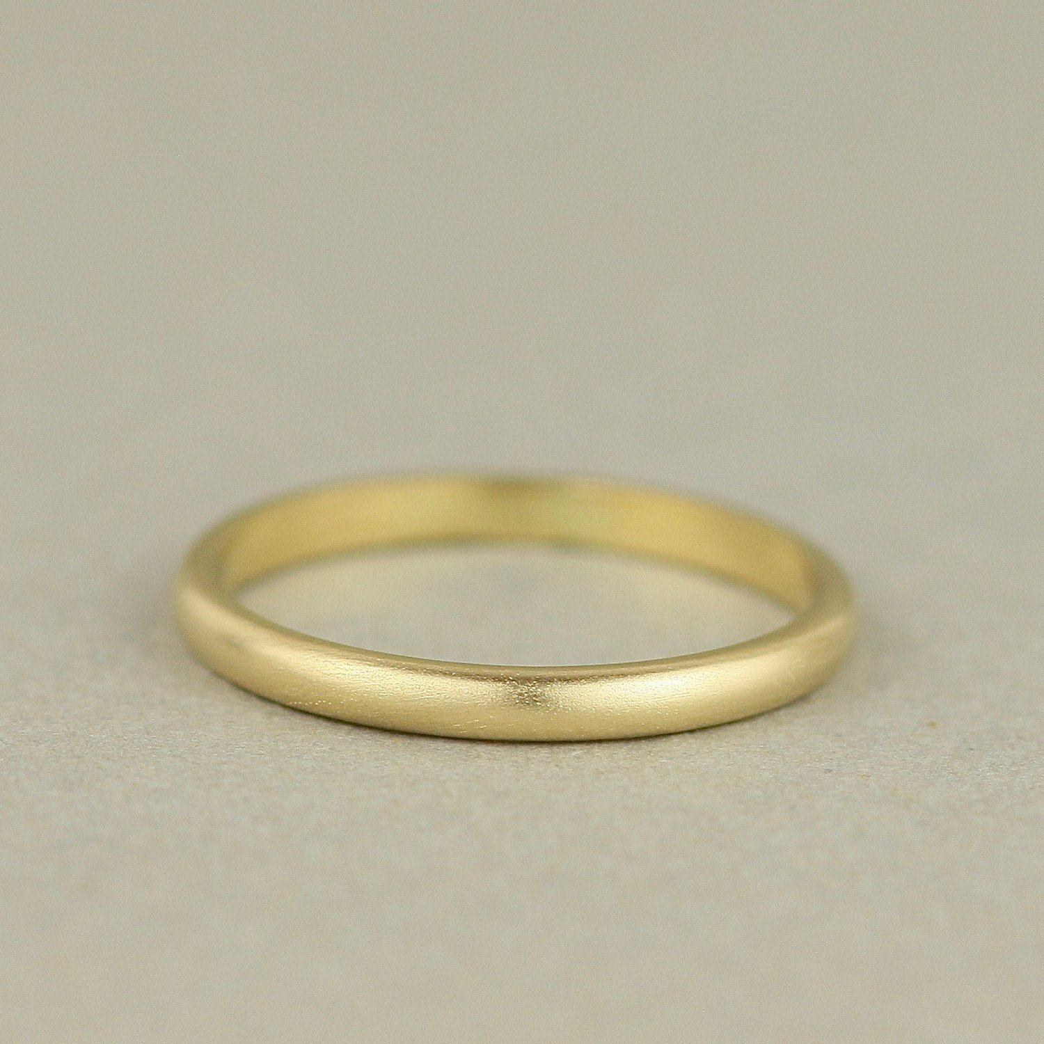 18ct+Gold+D+Profile+2mm+Brushed+Womens+Wedding+Ring.jpg
