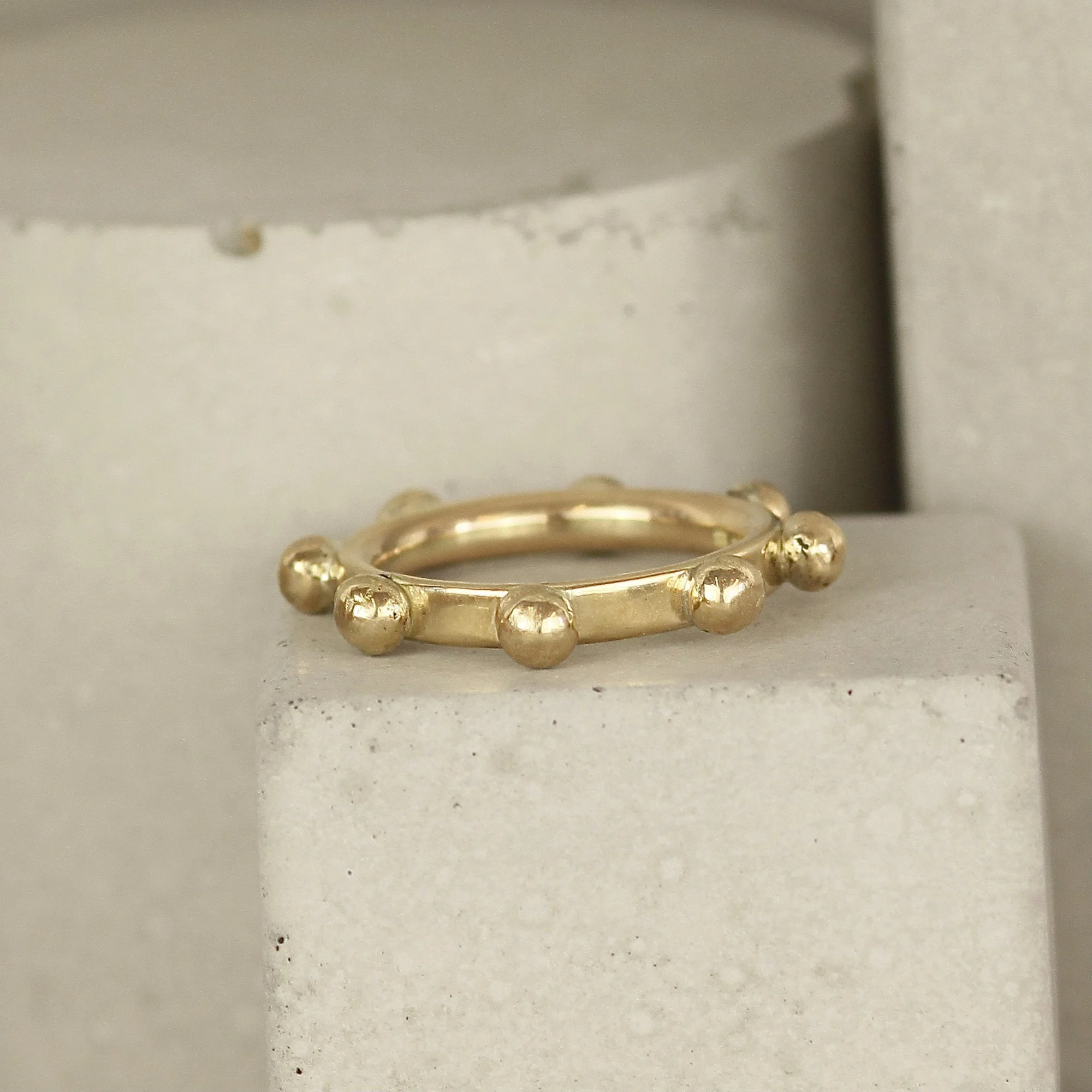9ct+Recycled+Yellow+Gold+Studded+Ring.JPG