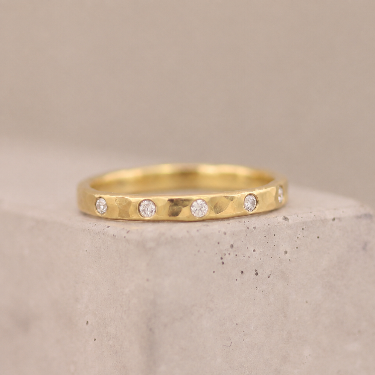18ct recycled gold lab diamond half eternity band.png
