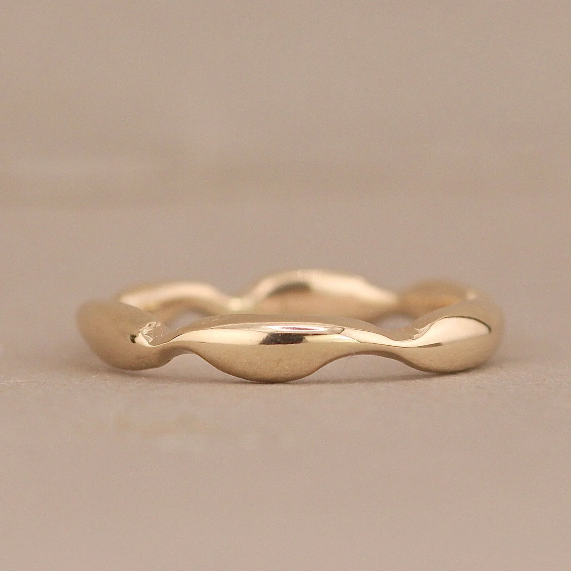9ct Recycled Gold Surrealist Ring - Extra Slim