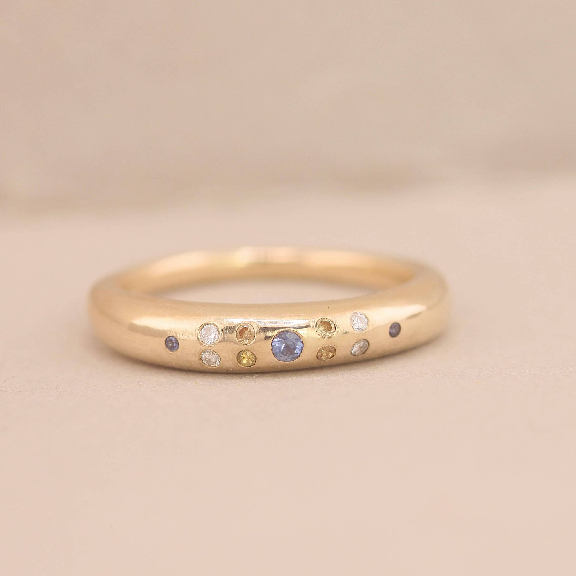 9ct gold Caribbean Wanderlust Diamond sapphire ring.JPG