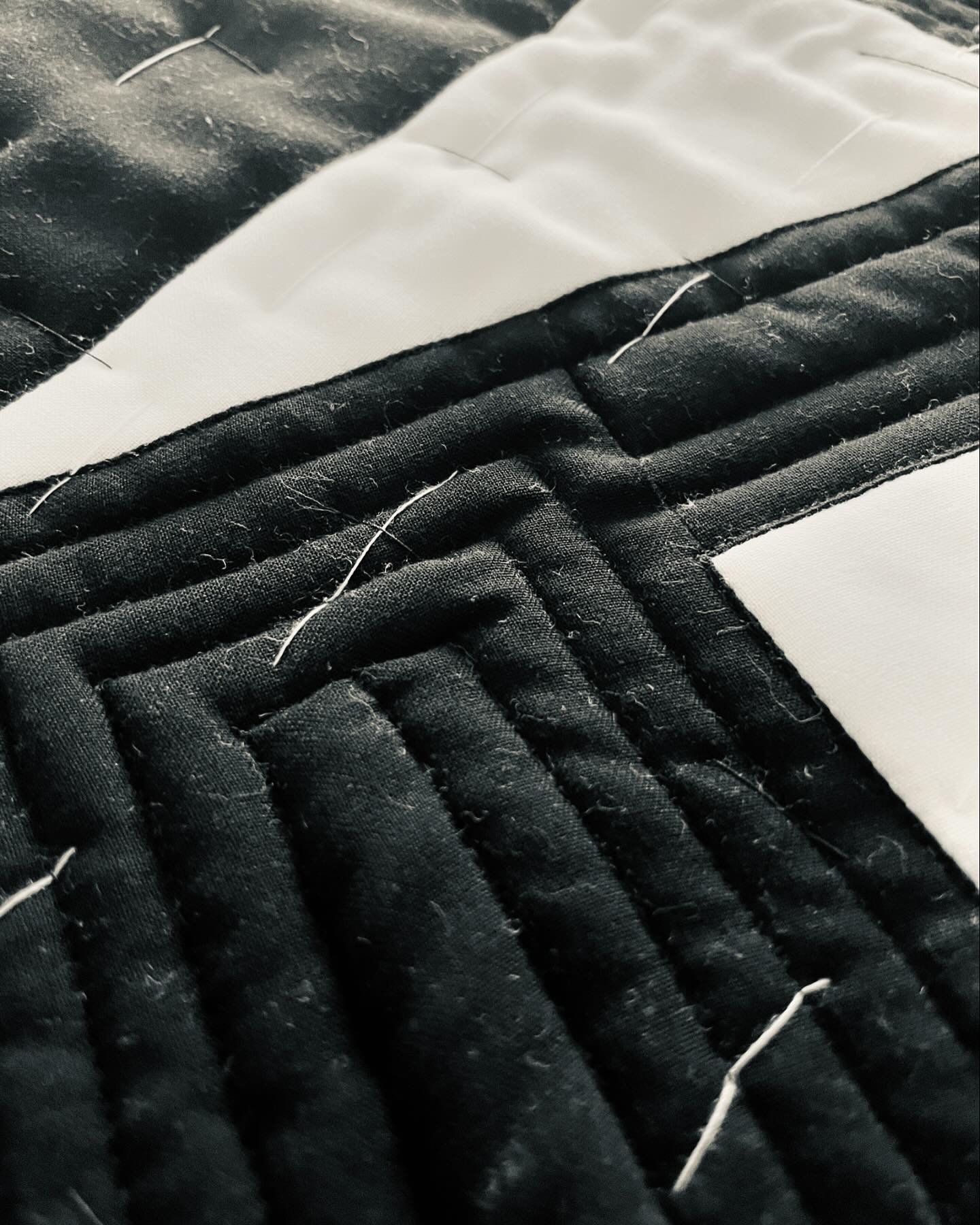 Really enjoying quilting this piece at the moment. The pieces were stitched together pretty ad hoc and then I&rsquo;m quilting each section with concentric lines. It&rsquo;s ABSOLUTELY COVERED in cotton batting fibres at the moment but will give it a