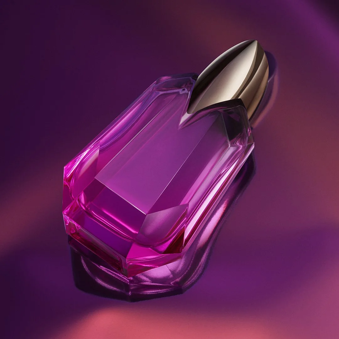 BBL MUGLER_ALIEN-PULP_SI_10_1x1.jpg