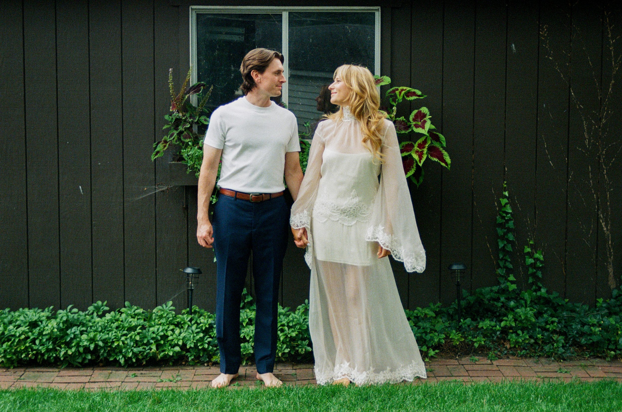 amy + jj engagement shoot-98.jpg