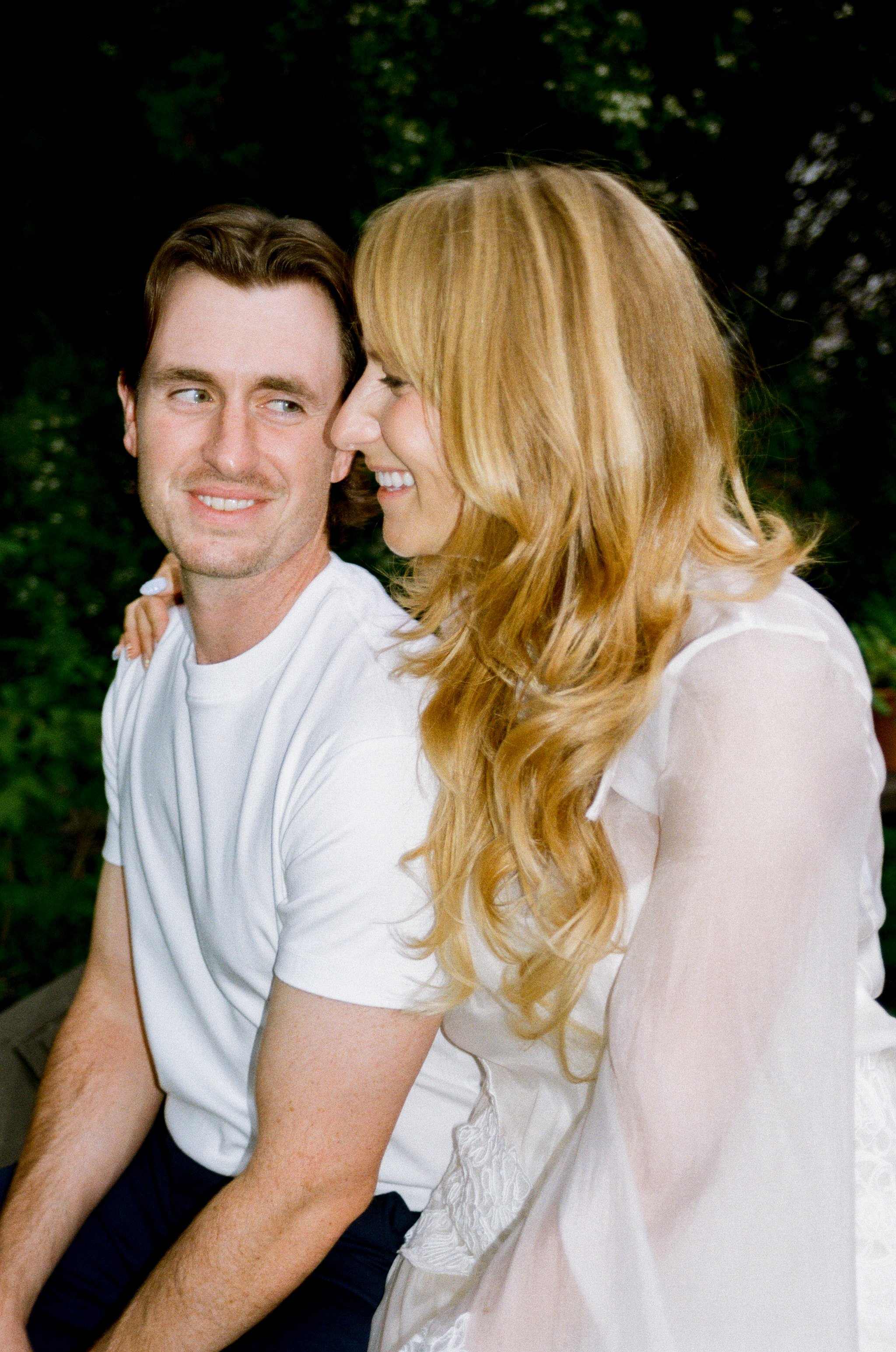 amy + jj engagement shoot-33.jpg