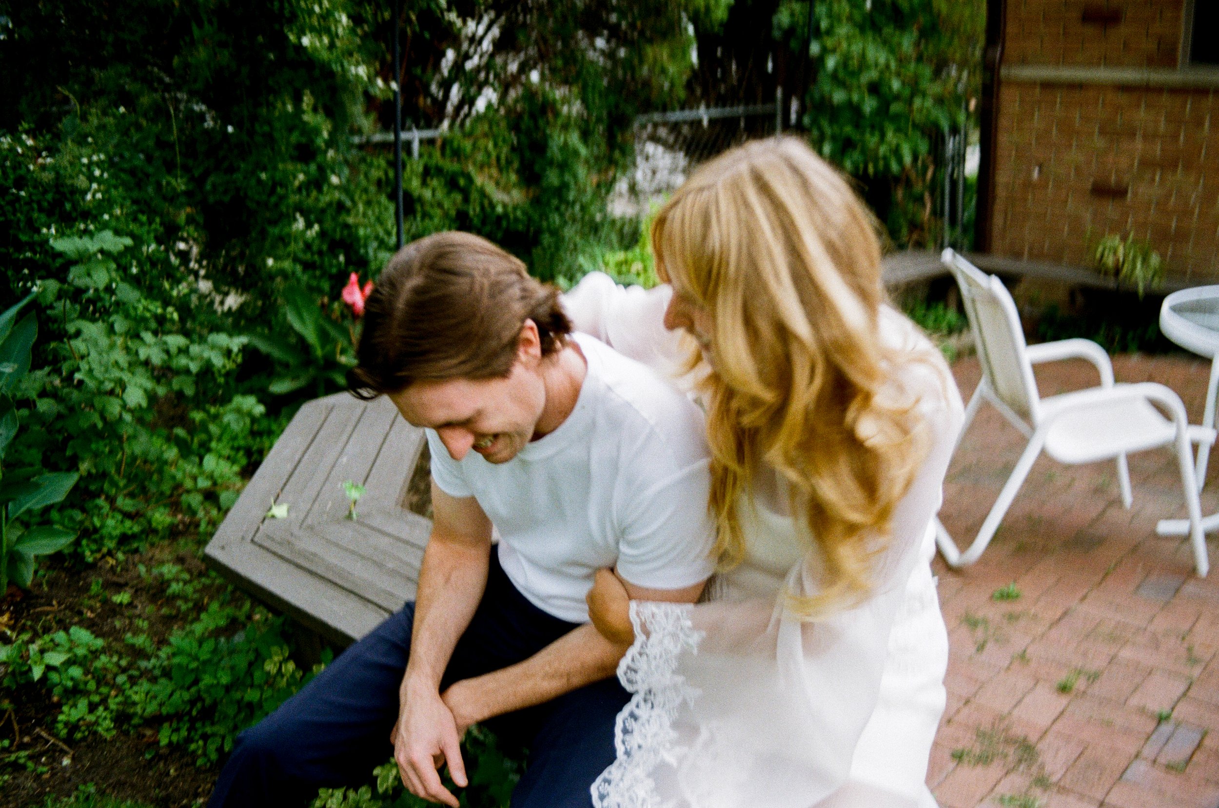 amy + jj engagement shoot-38.jpg