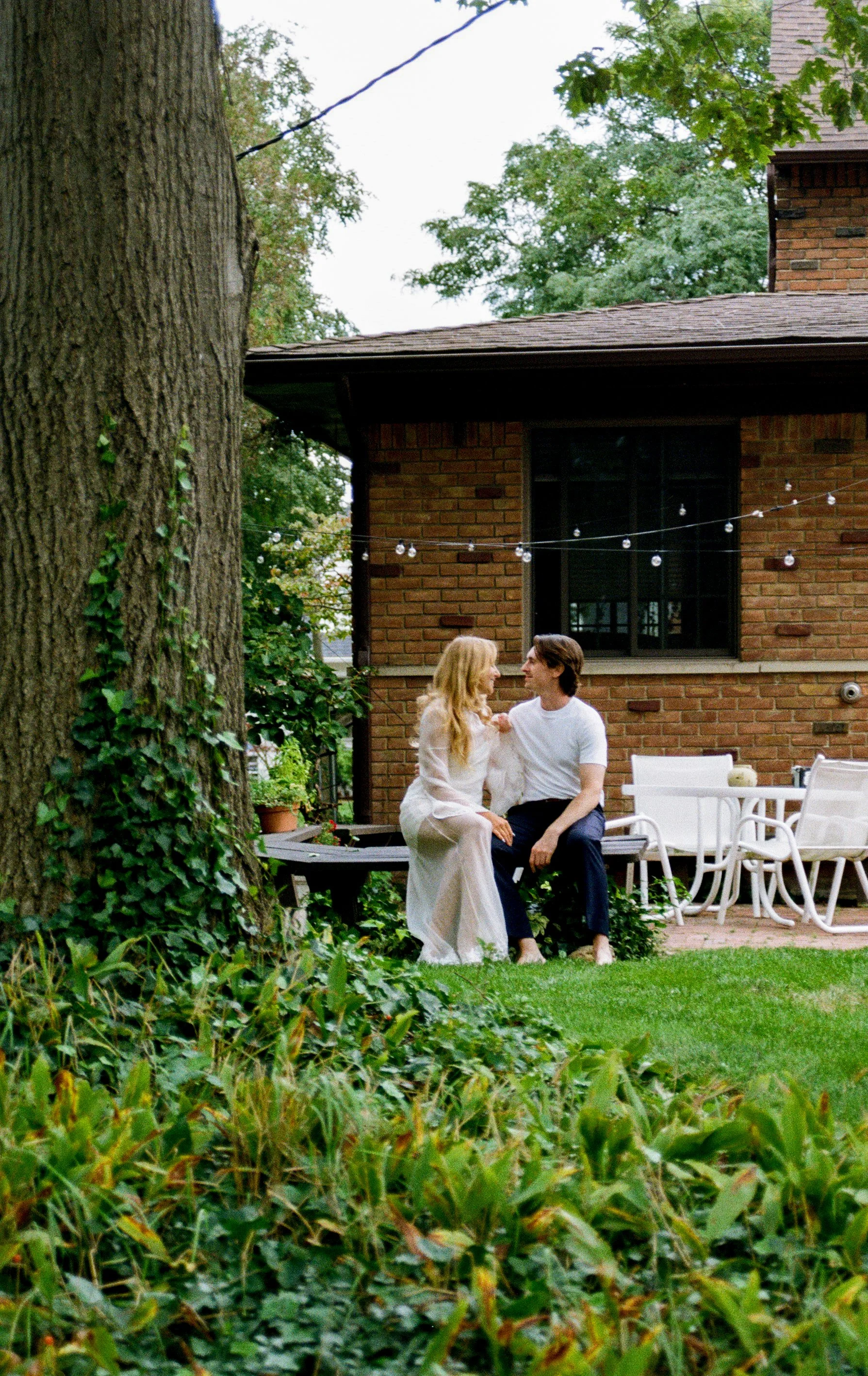 amy + jj engagement shoot-26.jpg
