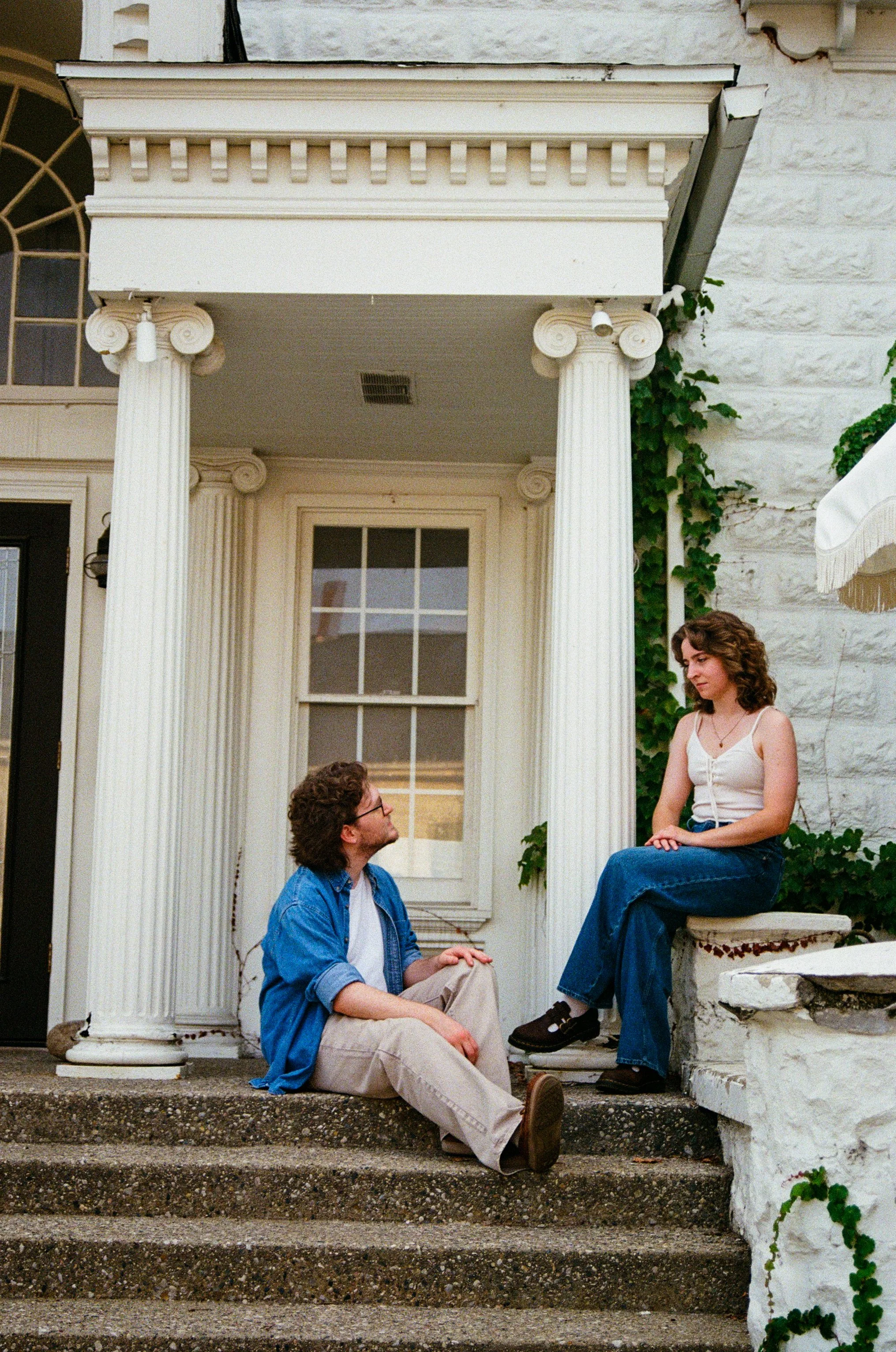 hailee + alec engagement shoot-106.jpg