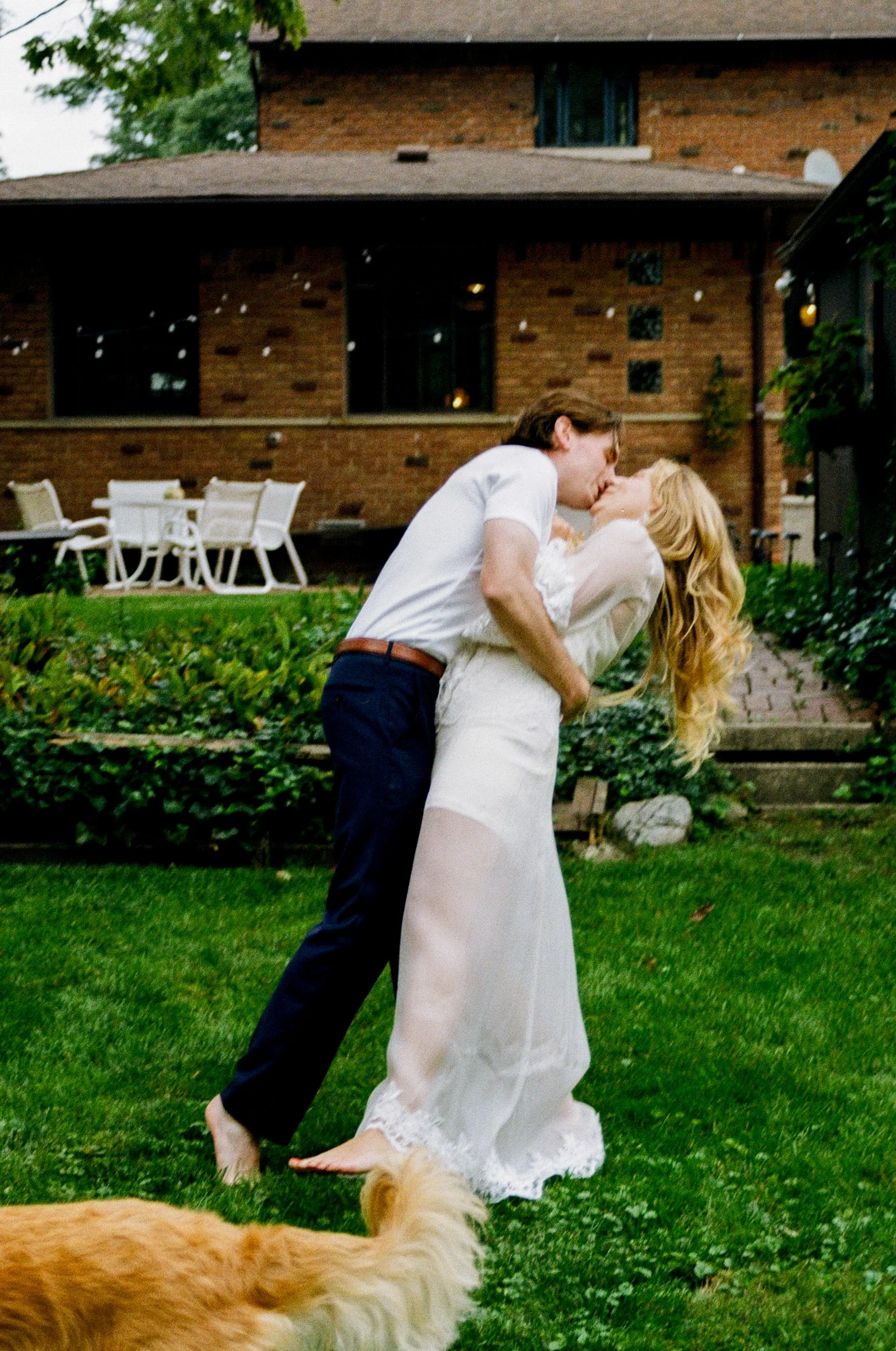 amy + jj engagement shoot-18.jpg