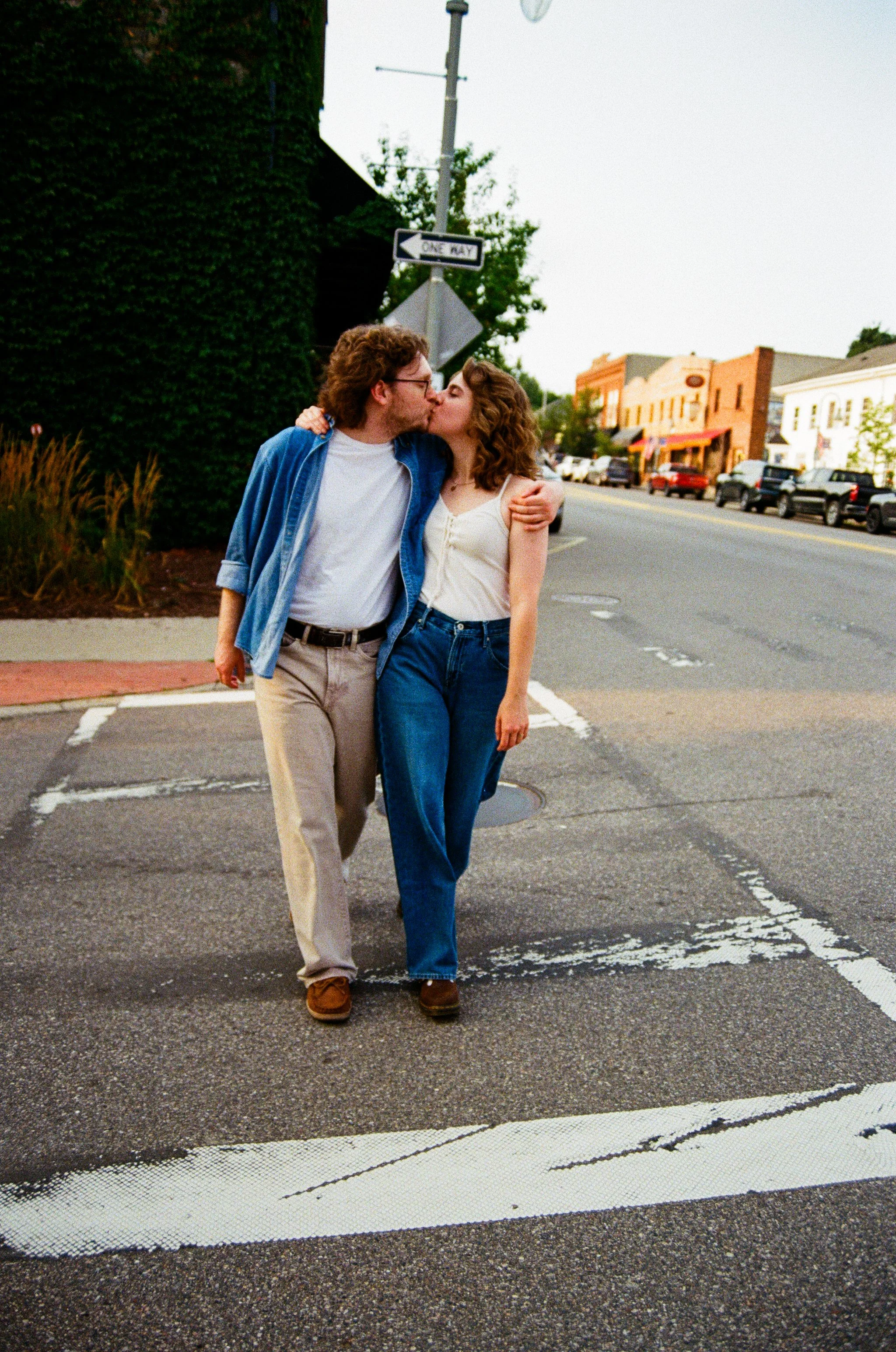 hailee + alec engagement shoot-98.jpg